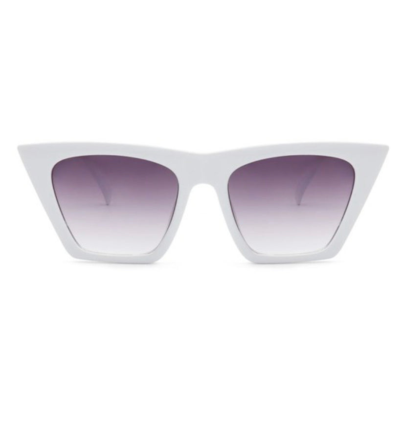 Ava Sunnies - White