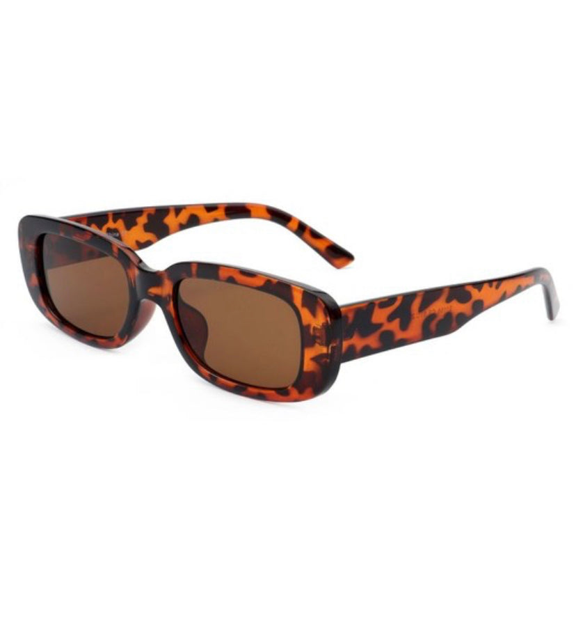 Polly Retro Sunnies - Tortoise